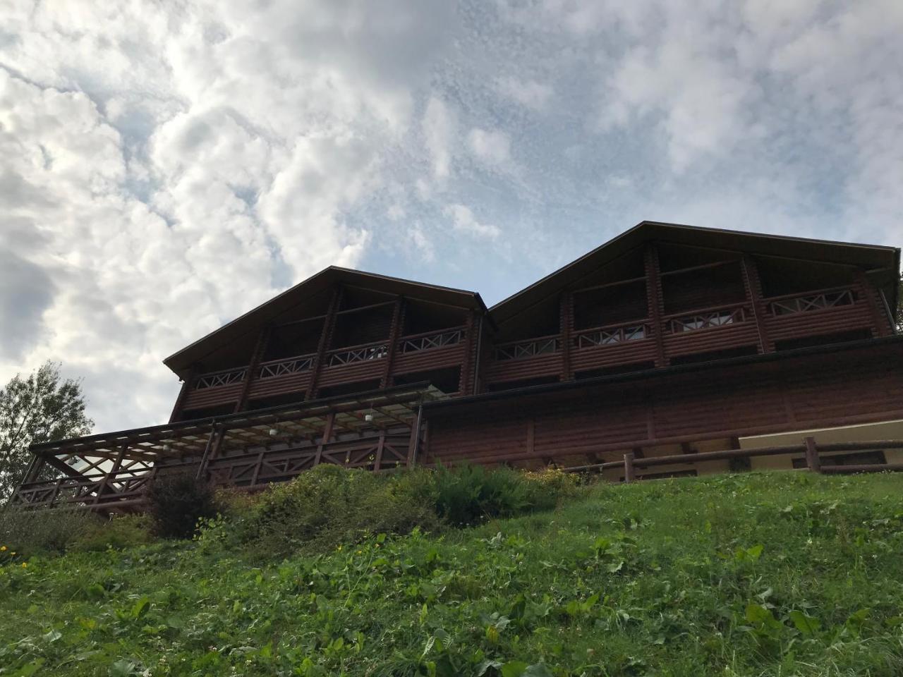 Georgiy Hotel Oryavchyk Exterior photo